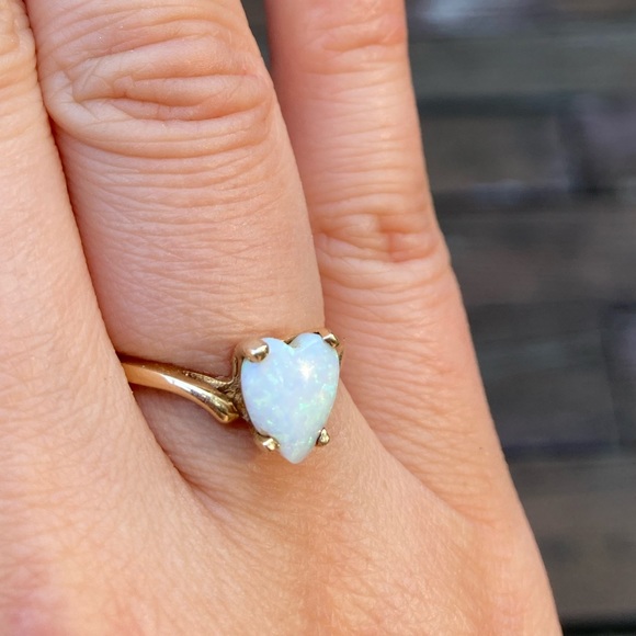 Vintage Baden & Foss Opal Heart 14k Solid Gold Ring Size 5.5 - Picture 13 of 16
